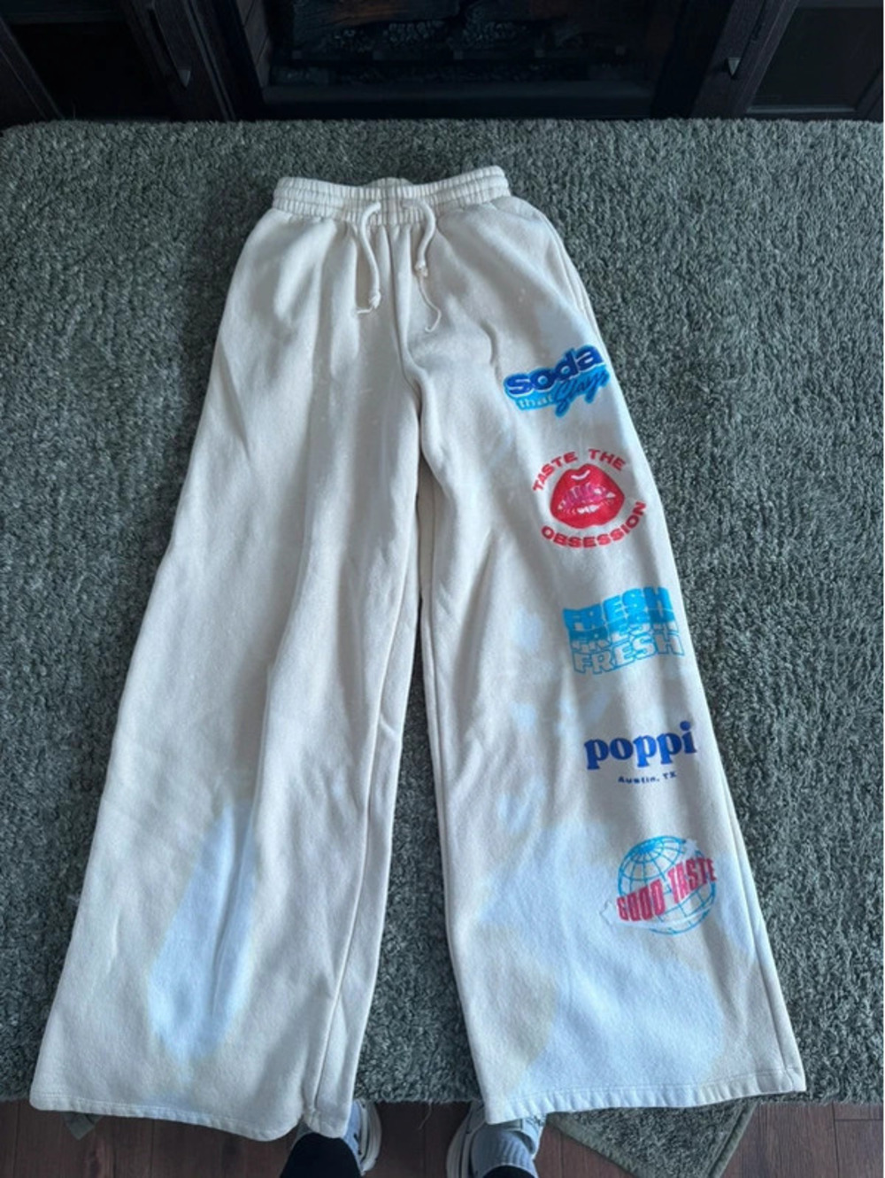 Poppi Sweatpants with Colorful Logo Prints in Cream - XXS
